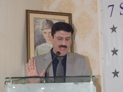 Prof. Dr. Maratab Ali Taking Oath from Students (Principal PRCMDC)